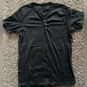 Large Black V-neck w/ buttons